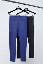 Load image into Gallery viewer, Basics Pull-on leggings
