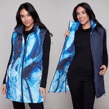 Charger l&#39;image dans la galerie, &quot;Blue Crossings&quot; long quilted vest
