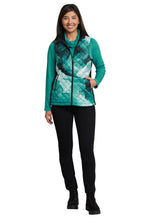 Load image into Gallery viewer, Emeralds quilted zip front vest
